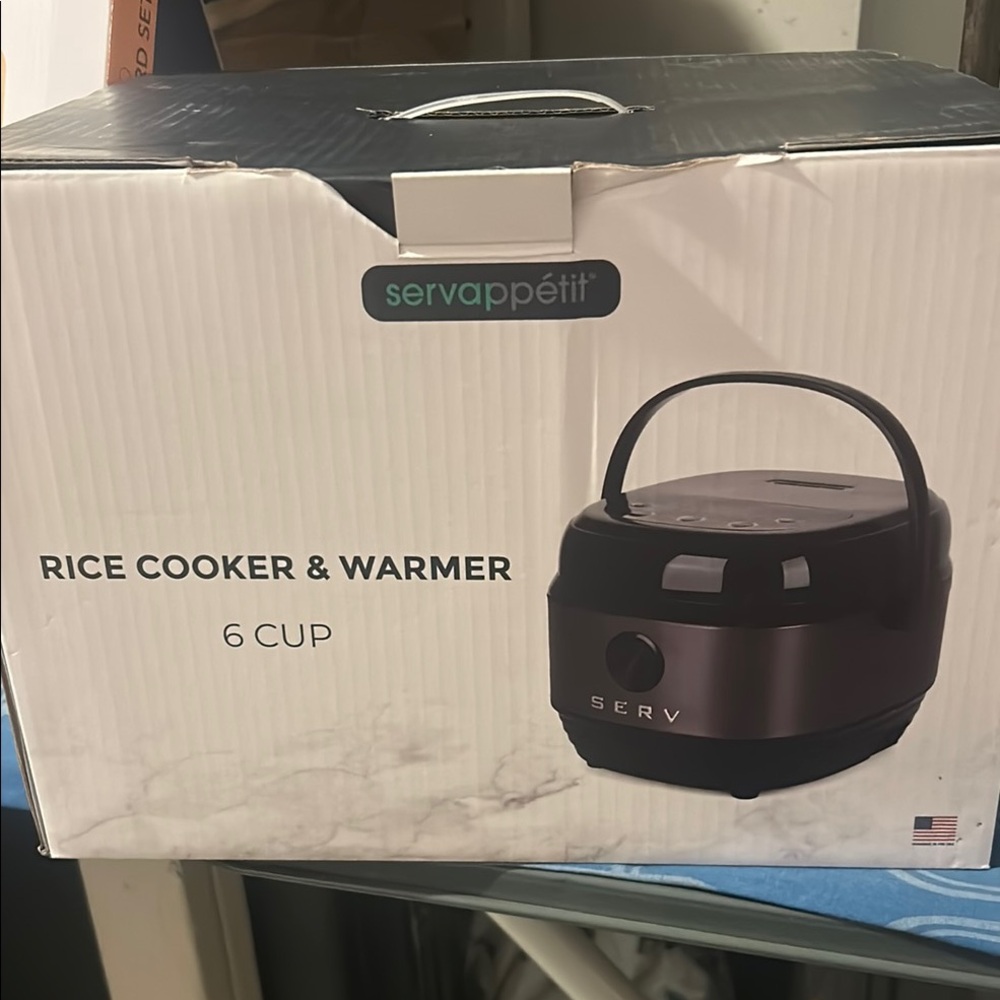 Servappetit Black Rice Cooker & Warmer